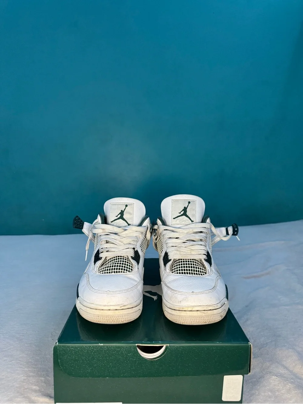 Jordan iconic silhouette
